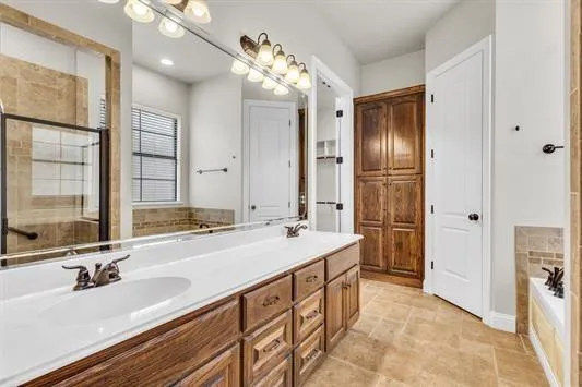 112 Winding Brook Drive Lumberton, TX 77657