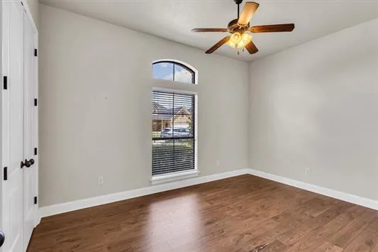 112 Winding Brook Drive Lumberton, TX 77657