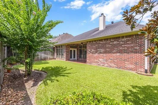 112 Winding Brook Drive Lumberton, TX 77657