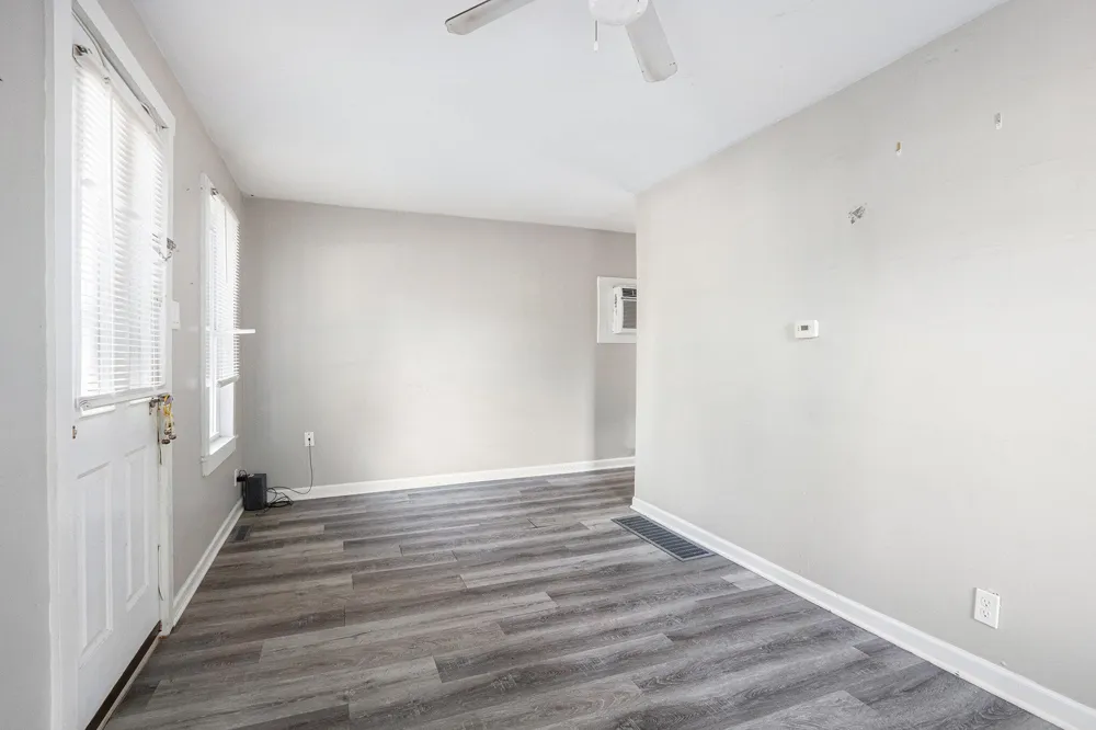 108 Disbrow Street Cassopolis, MI 49031