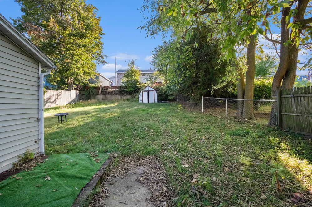 108 Disbrow Street Cassopolis, MI 49031