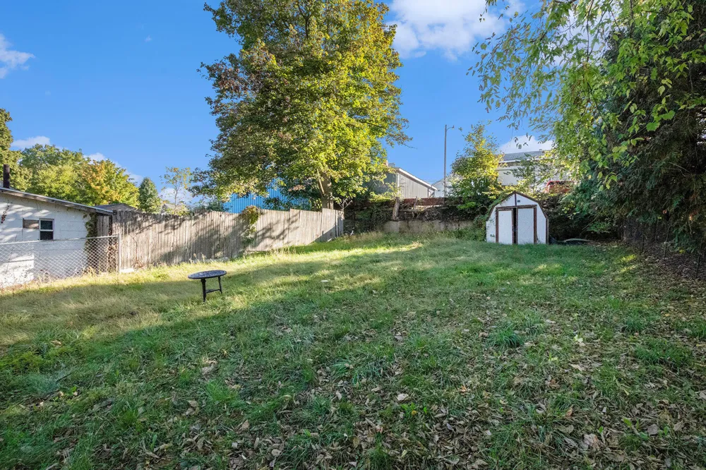 108 Disbrow Street Cassopolis, MI 49031