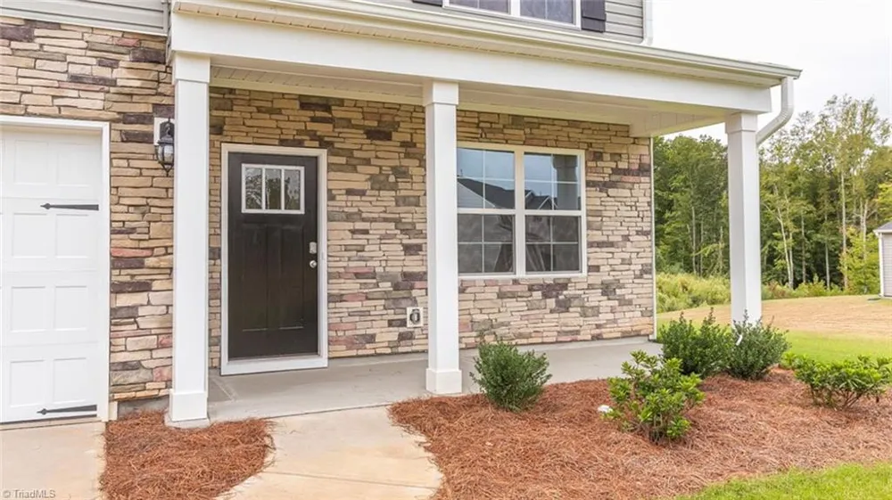 207 Hungerford Boulevard Jamestown, NC 27282