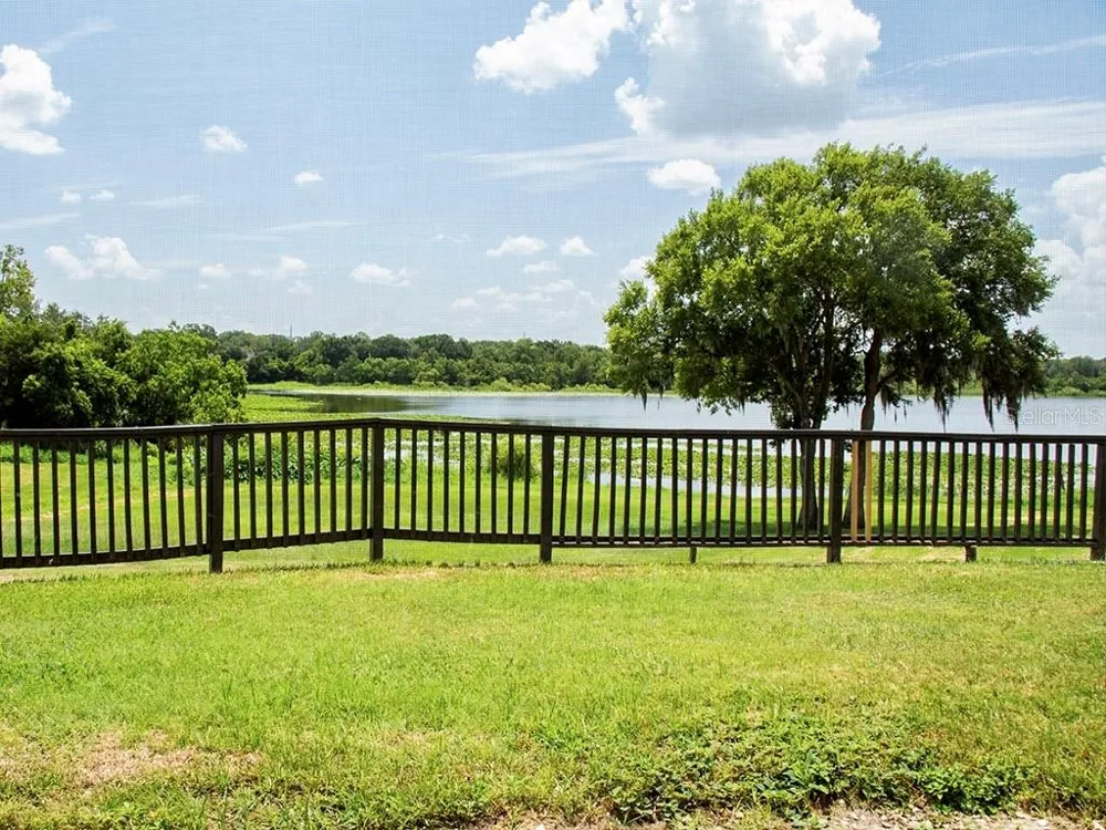 1068 LOTUS PARKWAY #815 Altamonte Springs, FL 32714