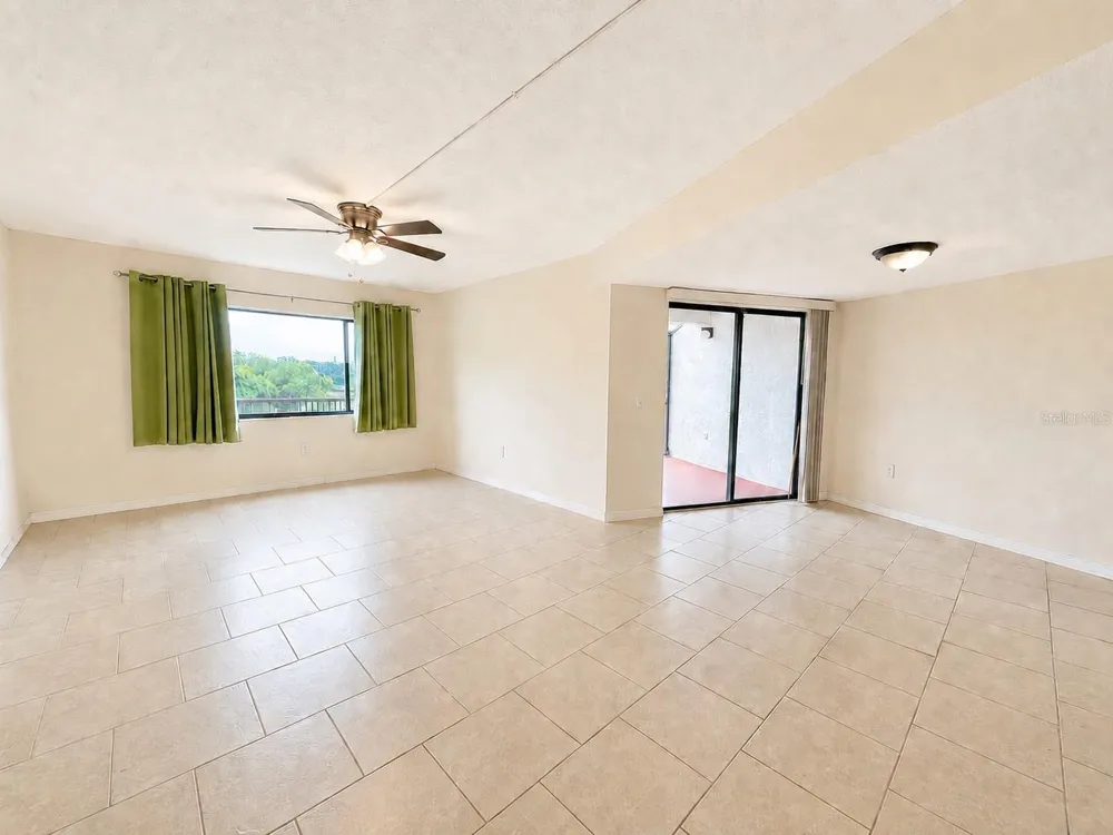 1068 LOTUS PARKWAY #815 Altamonte Springs, FL 32714