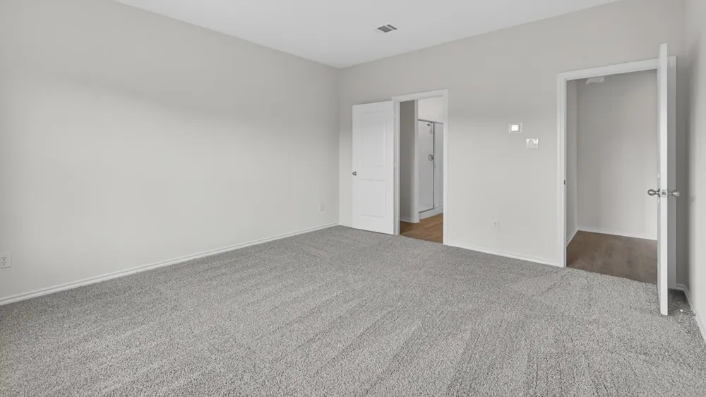 6053 Freedom Drive Lindale, TX 75771