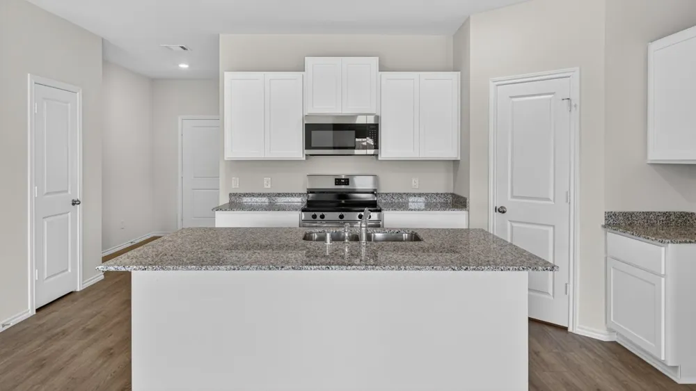 6053 Freedom Drive Lindale, TX 75771