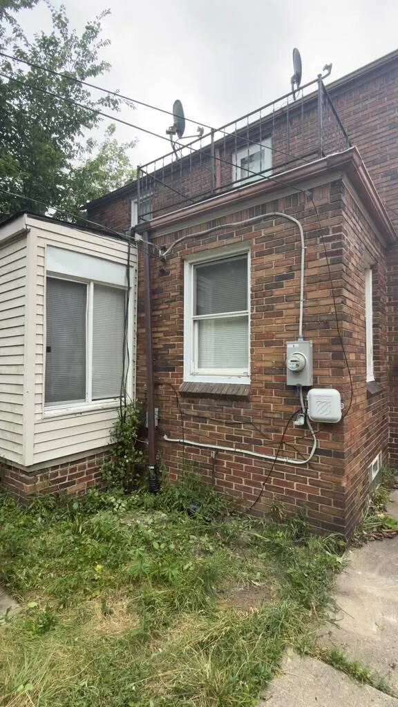 11545 Kenmoor Street Detroit, MI 48205