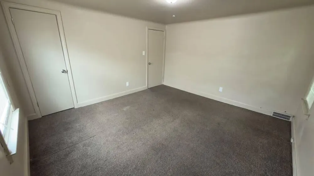 11545 Kenmoor Street Detroit, MI 48205