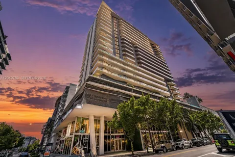 1010 SW 2nd Ave #2201