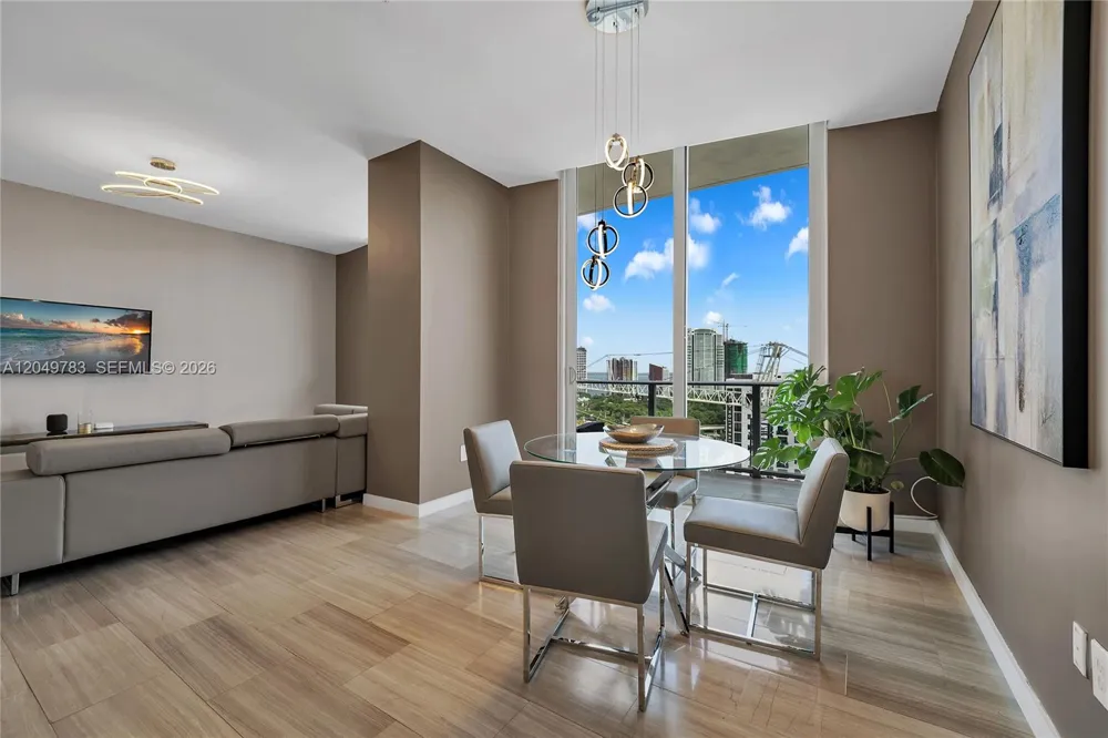 1010 SW 2nd Ave #2201 Miami, FL 33130