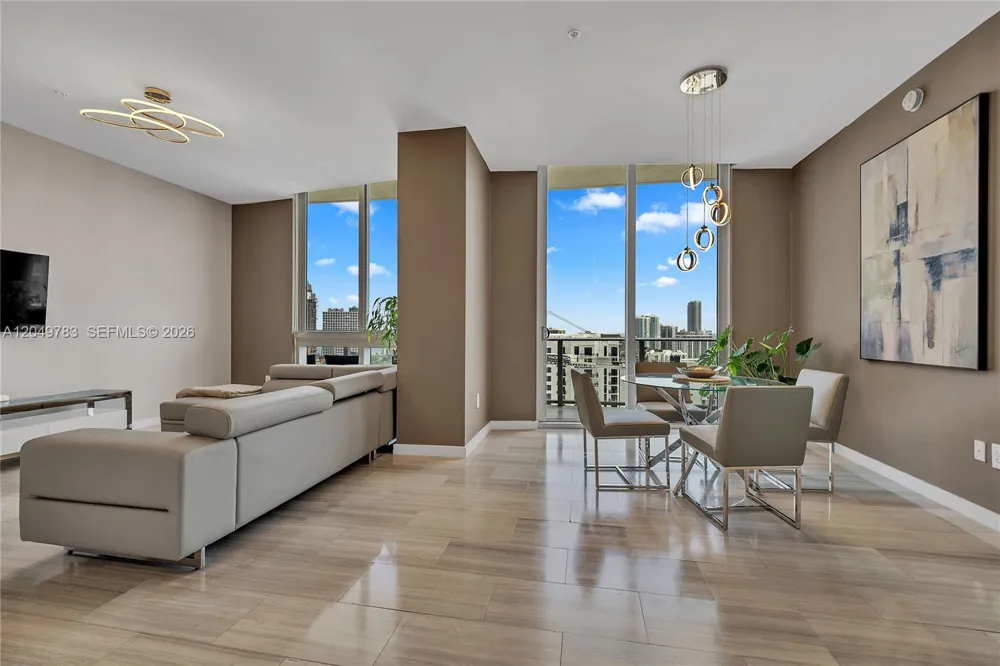 1010 SW 2nd Ave #2201 Miami, FL 33130