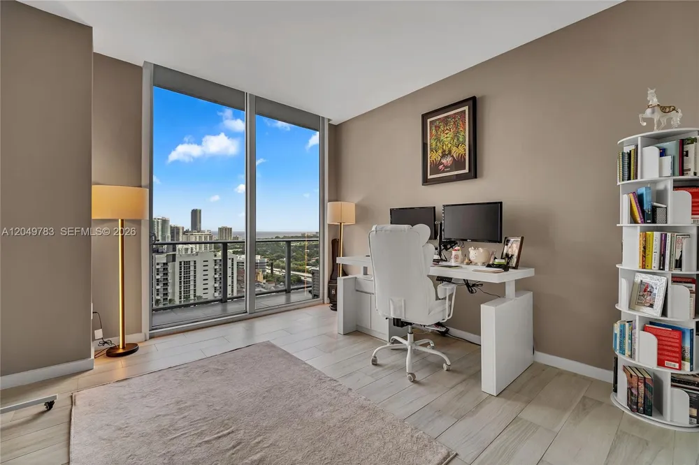 1010 SW 2nd Ave #2201 Miami, FL 33130