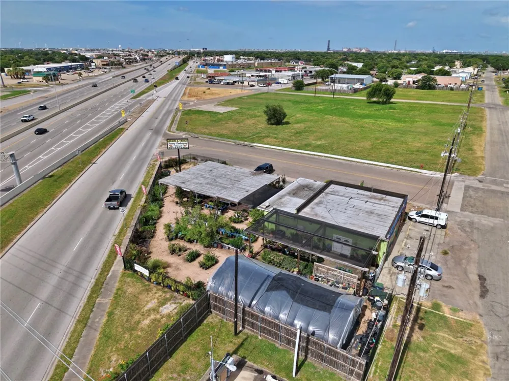 809 Houston Street Portland, TX 78374