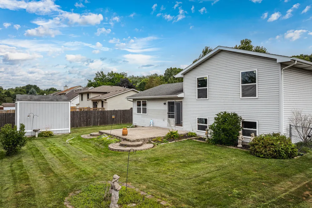 1412 Essex Drive Chesterton, IN 46304