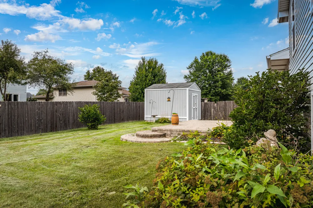 1412 Essex Drive Chesterton, IN 46304