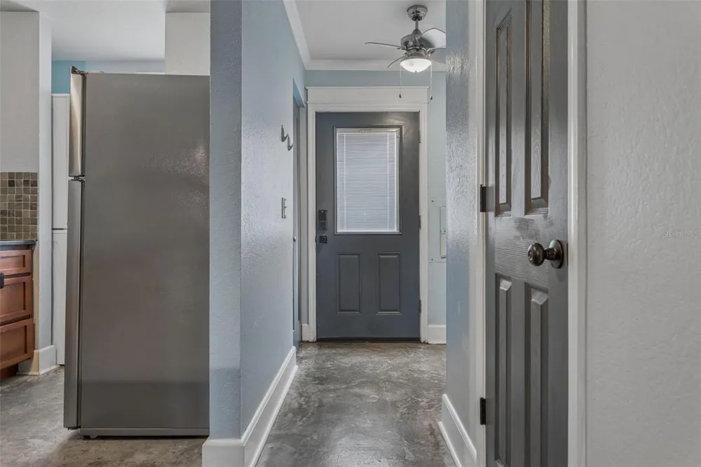 5720 DALDEN DRIVE #5720 Tampa, FL 33617