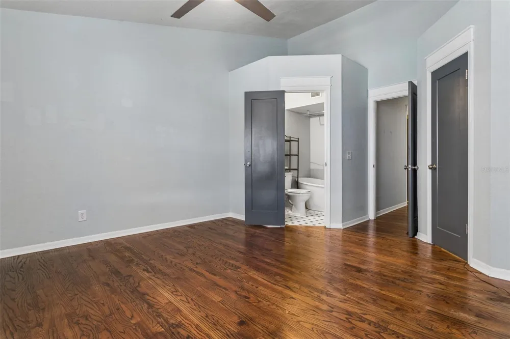 5720 DALDEN DRIVE #5720 Tampa, FL 33617