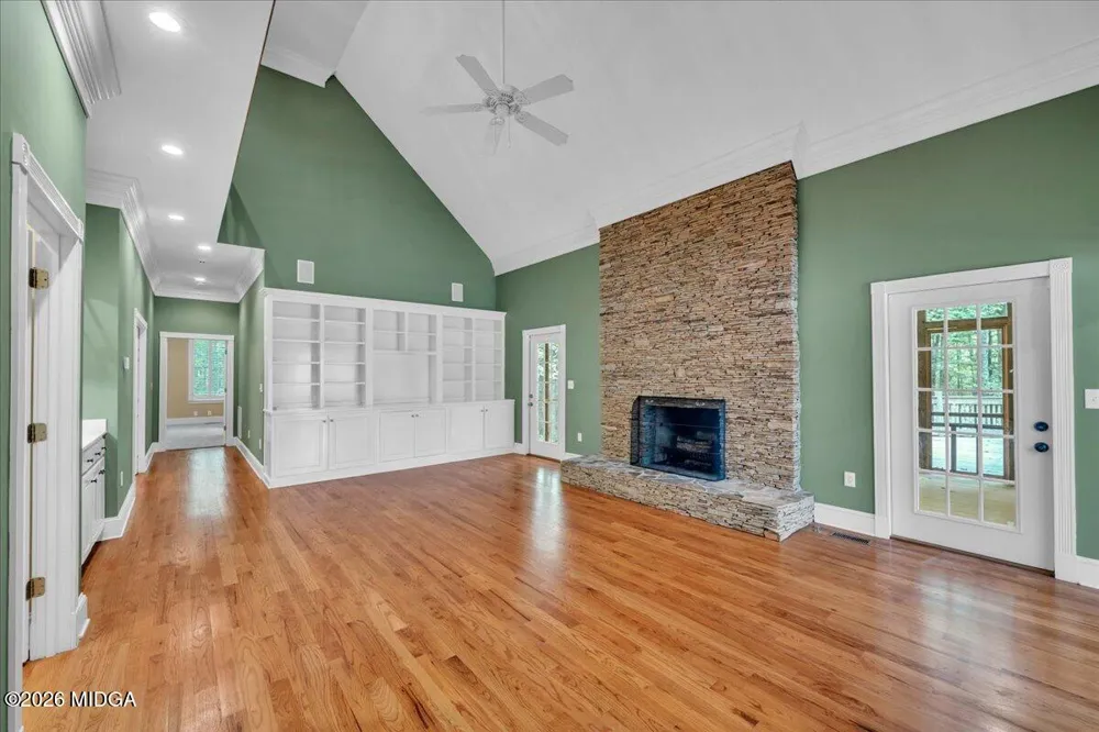 222 Newton Drive Forsyth, GA 31029