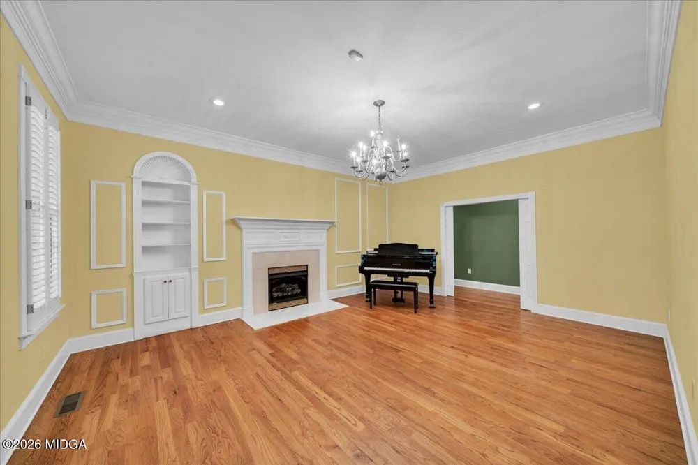 222 Newton Drive Forsyth, GA 31029
