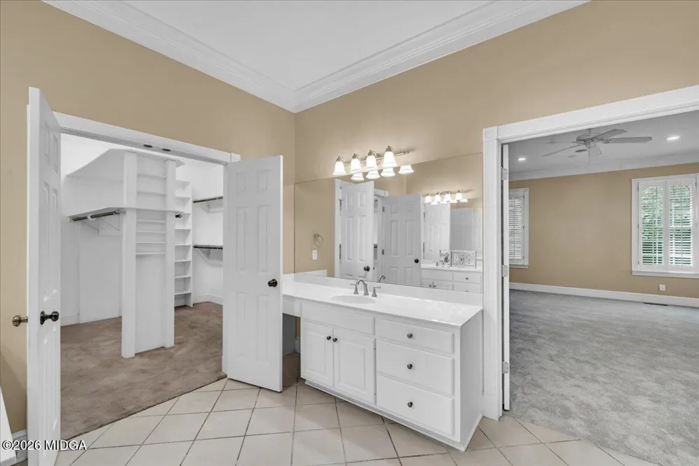 222 Newton Drive Forsyth, GA 31029