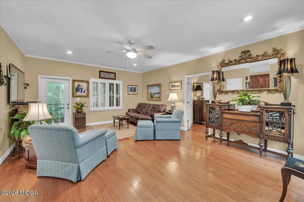 222 Newton Drive Forsyth, GA 31029