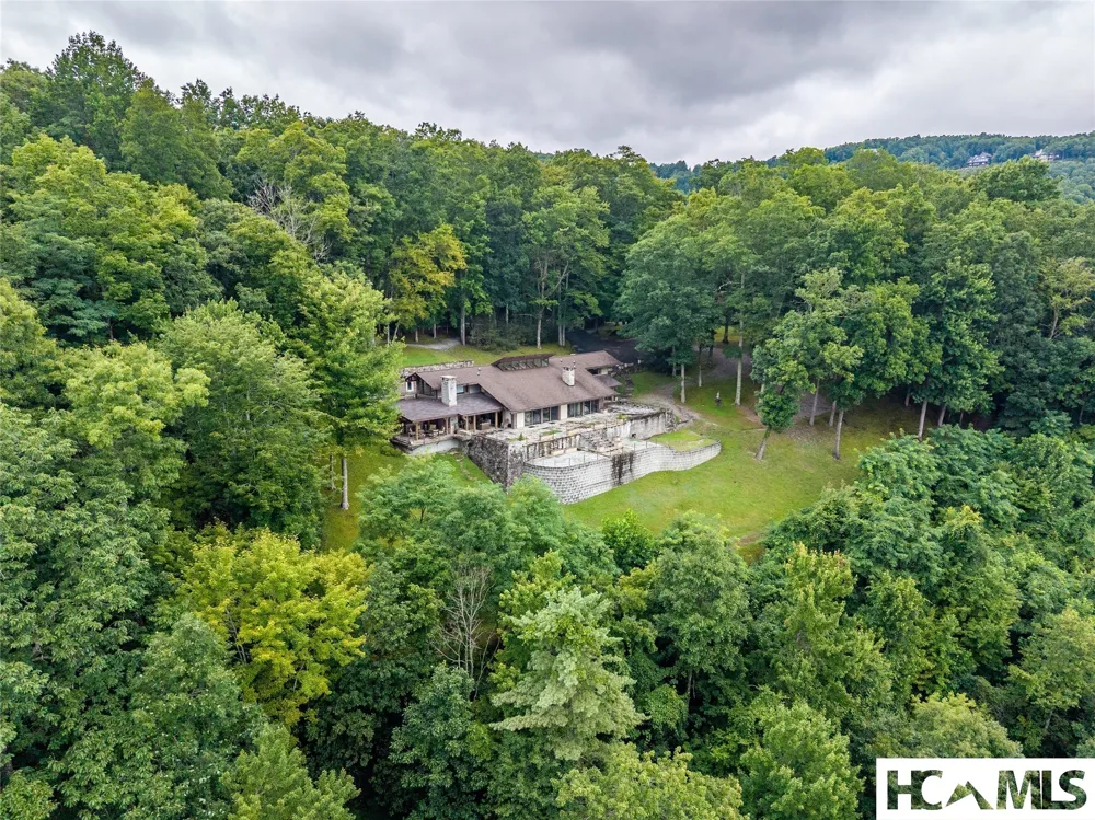 163 View Road Glenville, NC 28736