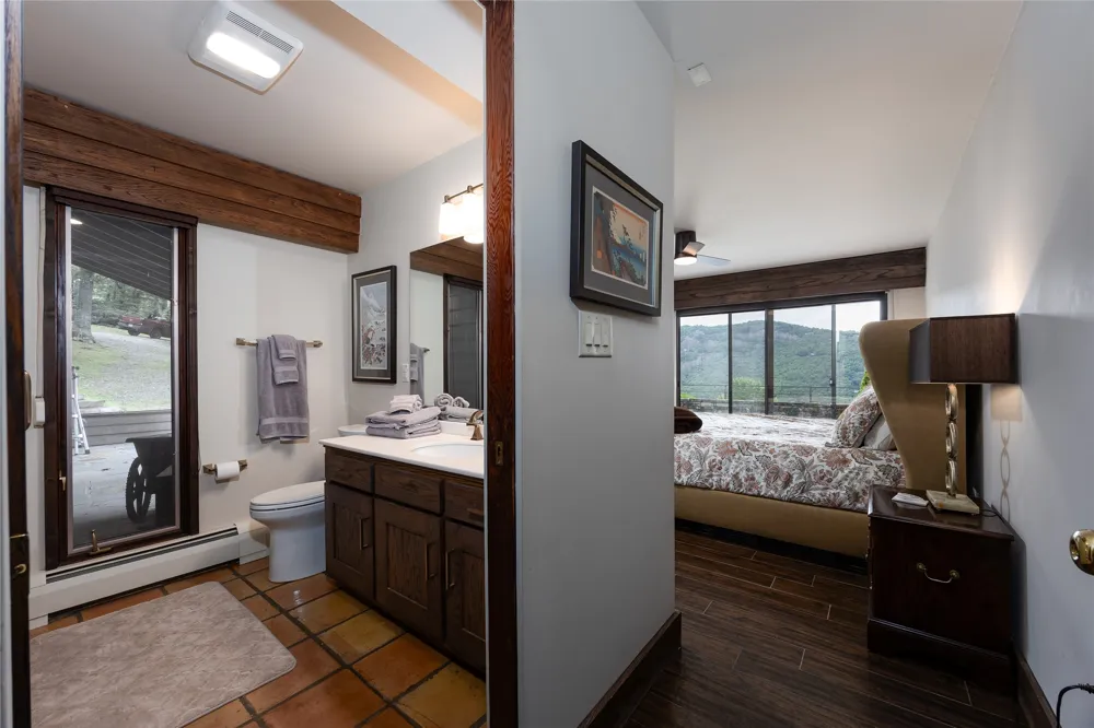 163 View Road Glenville, NC 28736