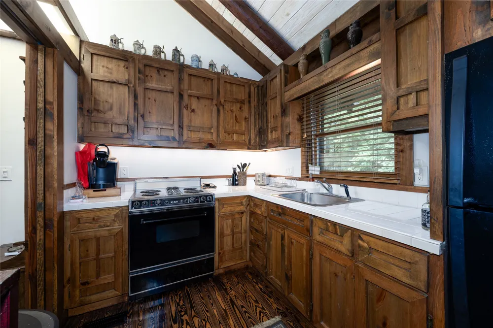 163 View Road Glenville, NC 28736