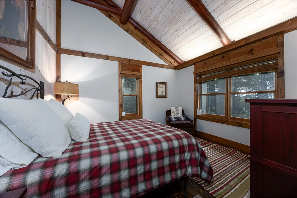 163 View Road Glenville, NC 28736