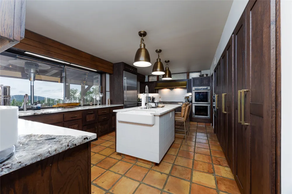 163 View Road Glenville, NC 28736