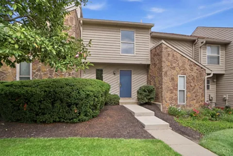 4908 Columbia Circle
