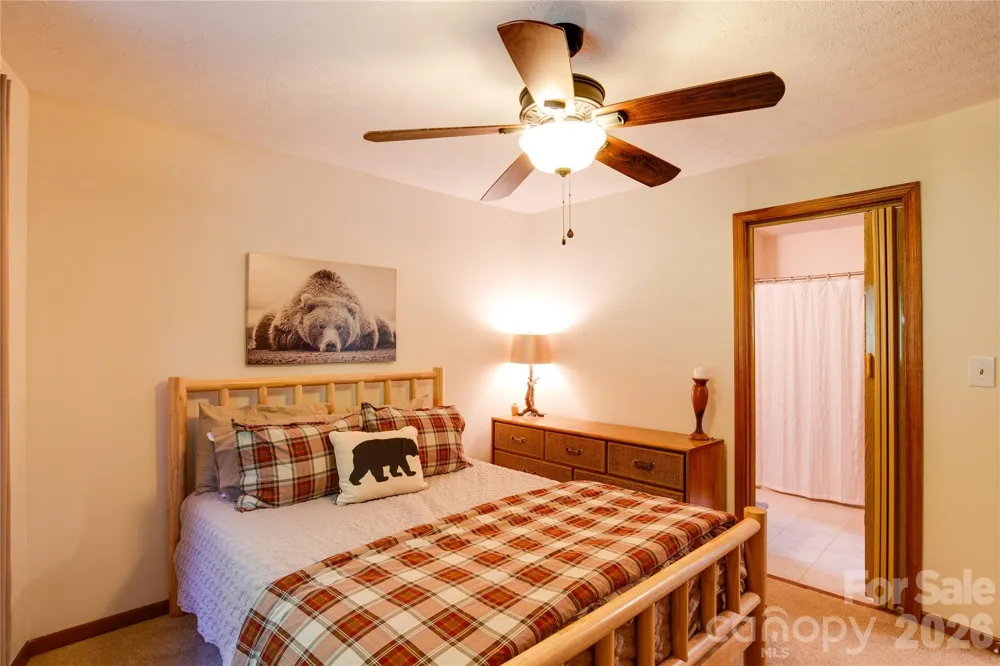 300 Buck Drive Hot Springs, NC 28743