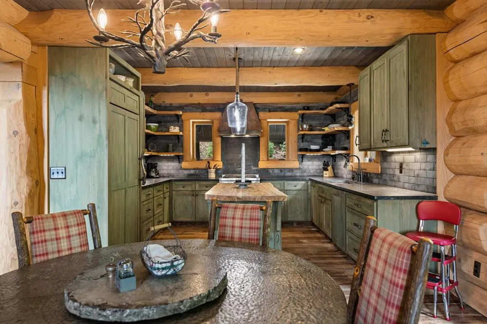 463 Big Sky Trail Epworth, GA 30541