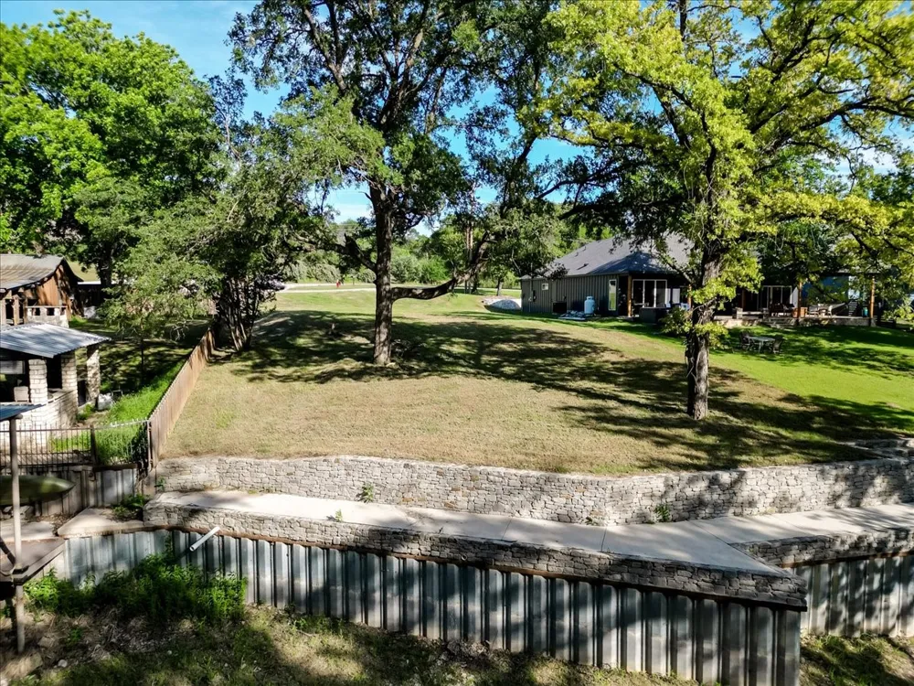 1115 E Lake Drive Weatherford, TX 76087