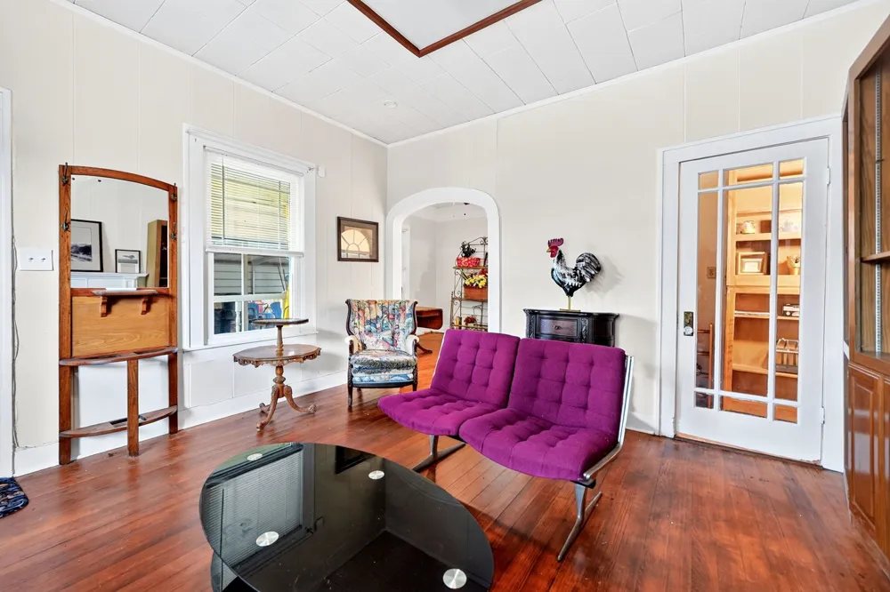 205 Wykagyl Street Kaufman, TX 75142