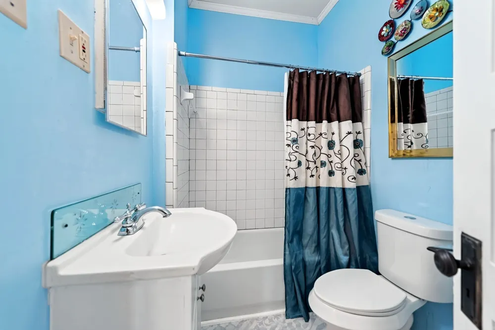 205 Wykagyl Street Kaufman, TX 75142