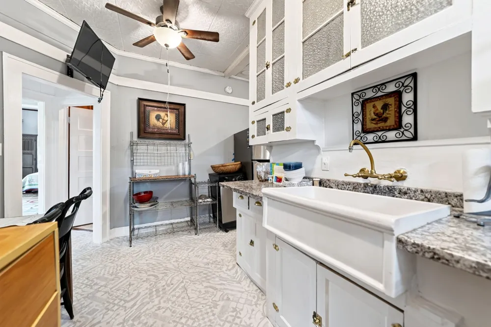 205 Wykagyl Street Kaufman, TX 75142