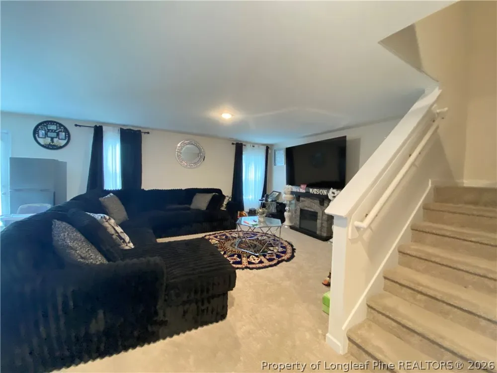 808 Old Angus Lane Spring Lake, NC 28390