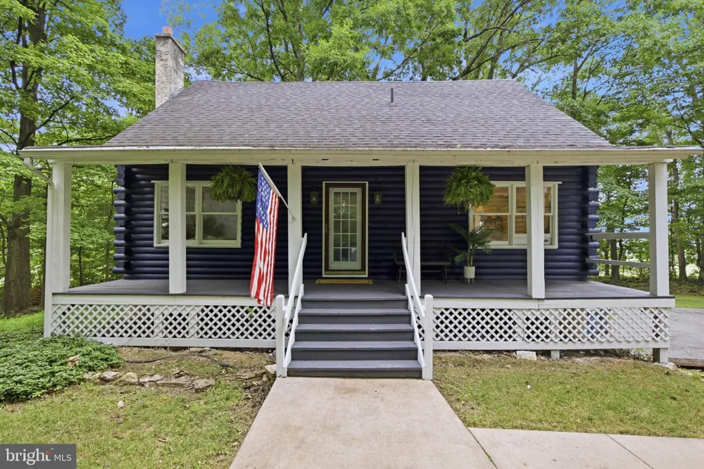 9 ROCKLAND WAY Glenmoore, PA 19343