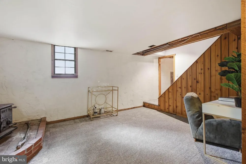 9 ROCKLAND WAY Glenmoore, PA 19343