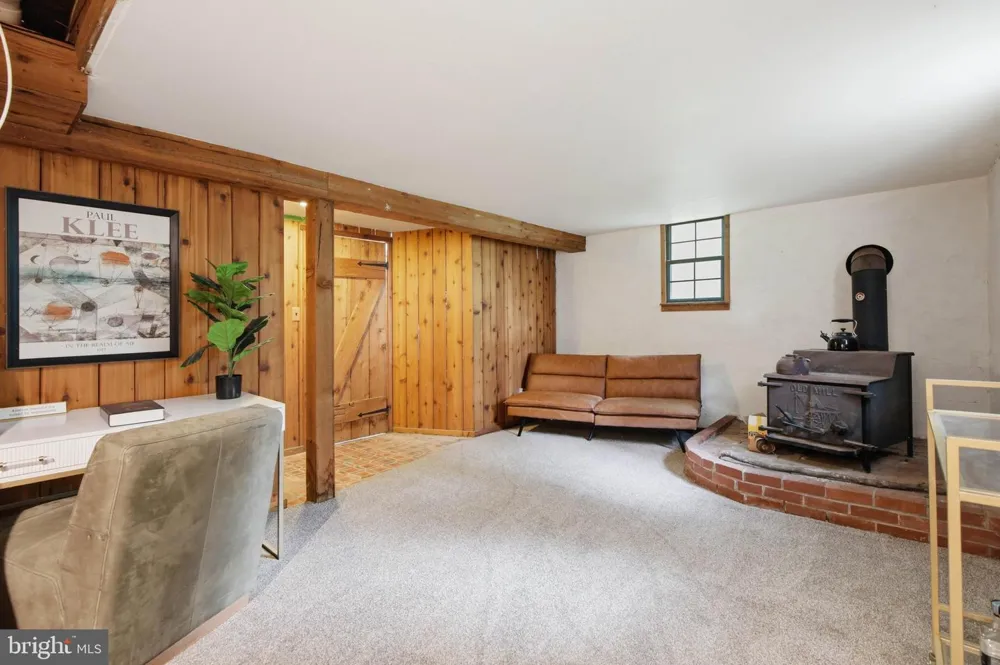 9 ROCKLAND WAY Glenmoore, PA 19343