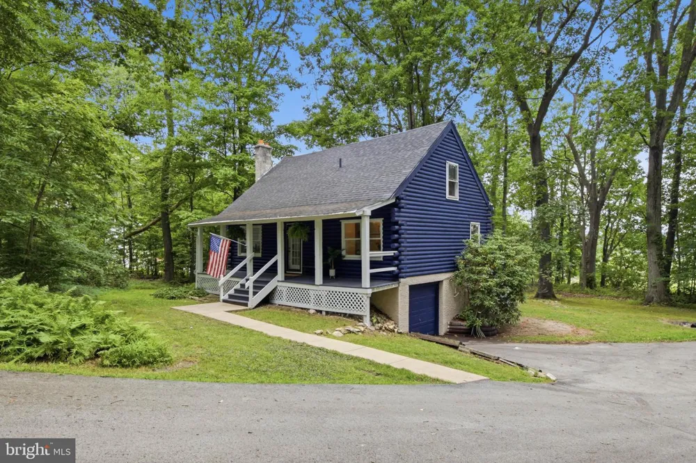 9 ROCKLAND WAY Glenmoore, PA 19343