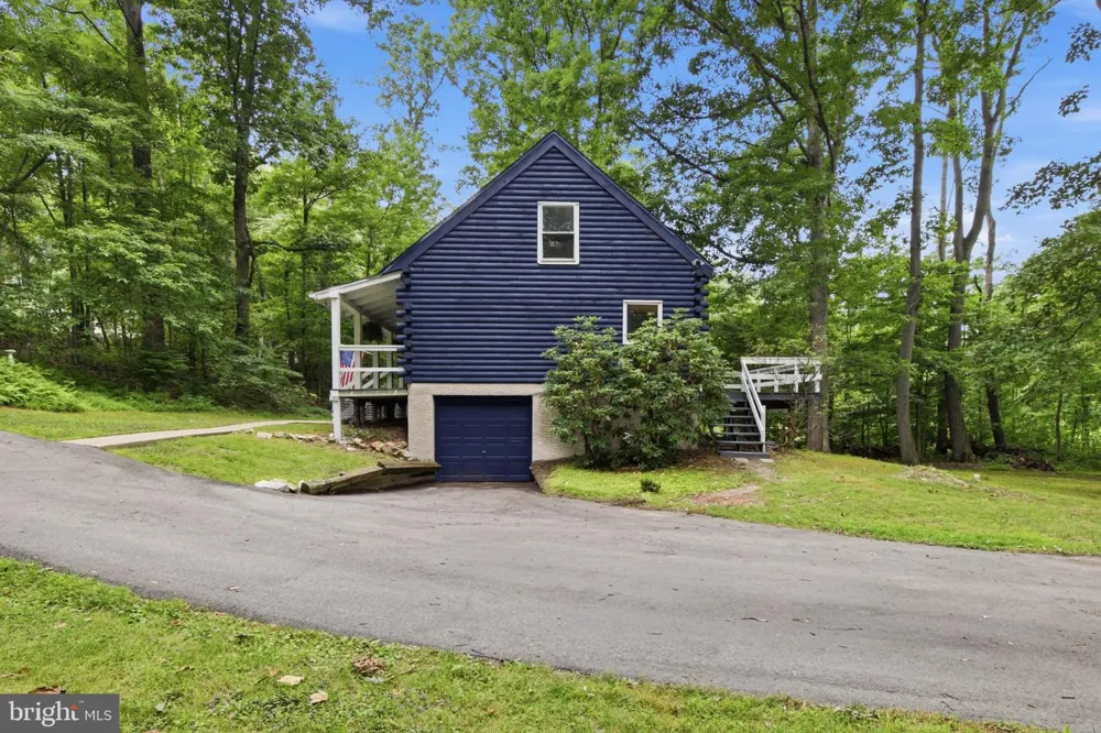 9 ROCKLAND WAY Glenmoore, PA 19343
