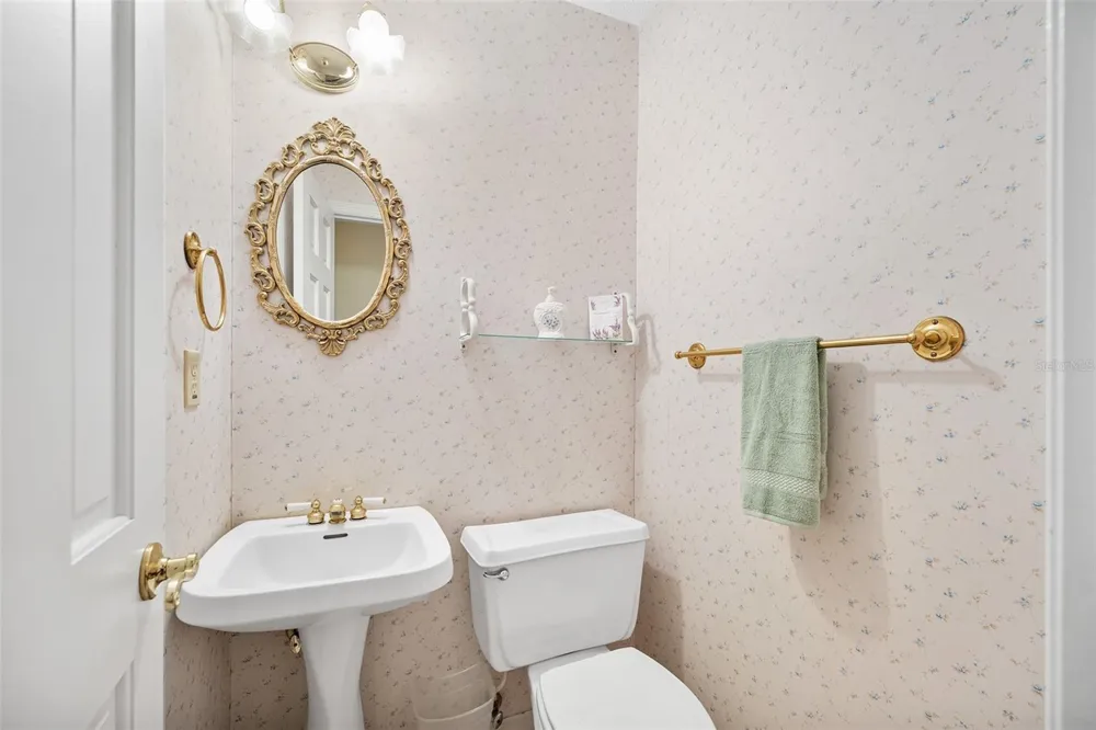 43 WINDING CREEK WAY Ormond Beach, FL 32174