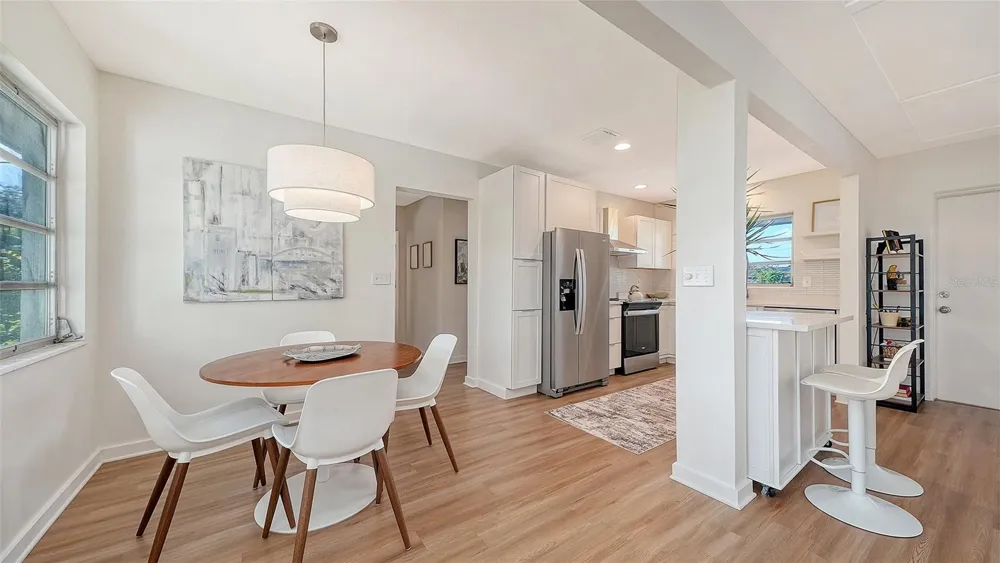 2719 TEMPLE STREET Sarasota, FL 34239