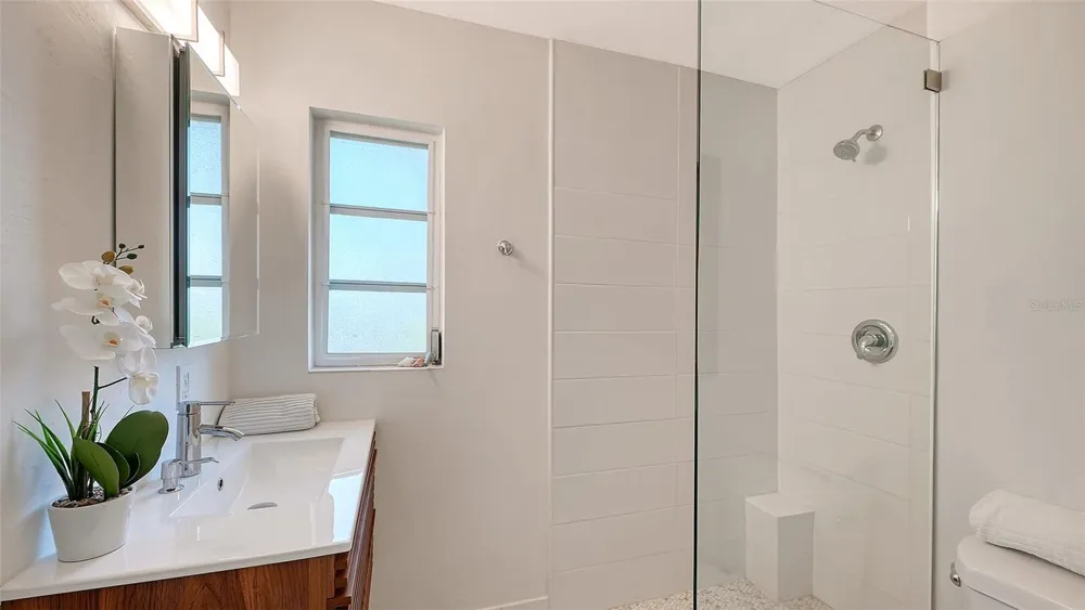 2719 TEMPLE STREET Sarasota, FL 34239
