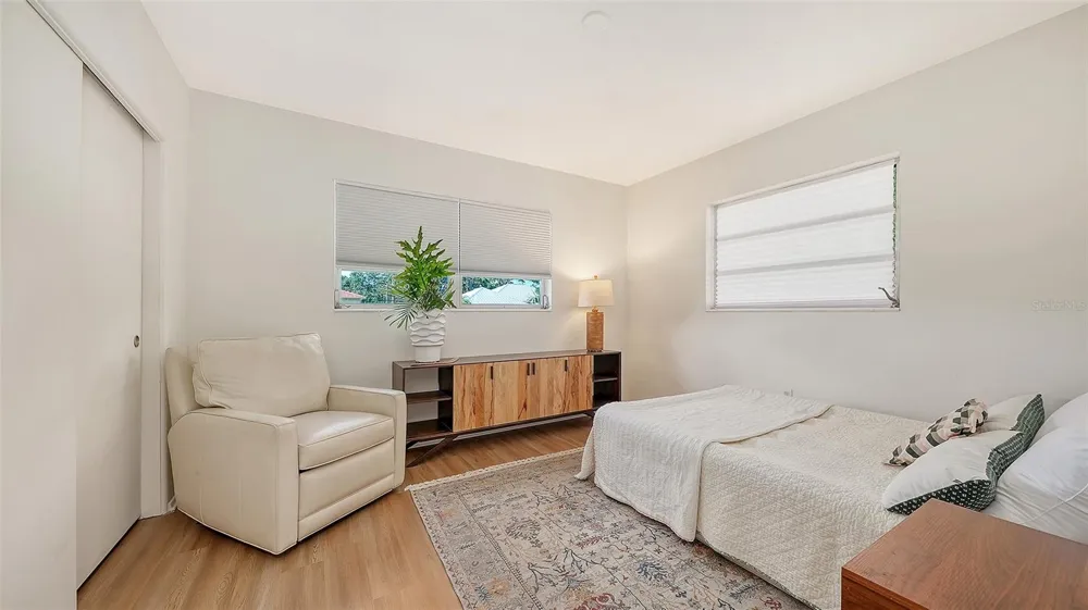 2719 TEMPLE STREET Sarasota, FL 34239