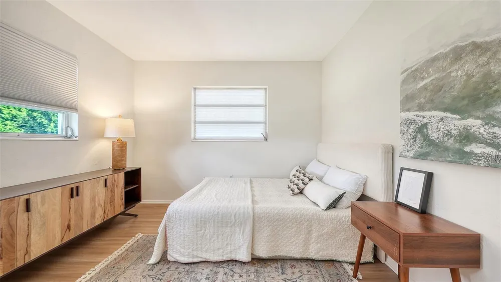 2719 TEMPLE STREET Sarasota, FL 34239