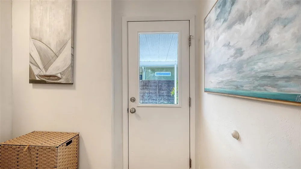 2719 TEMPLE STREET Sarasota, FL 34239